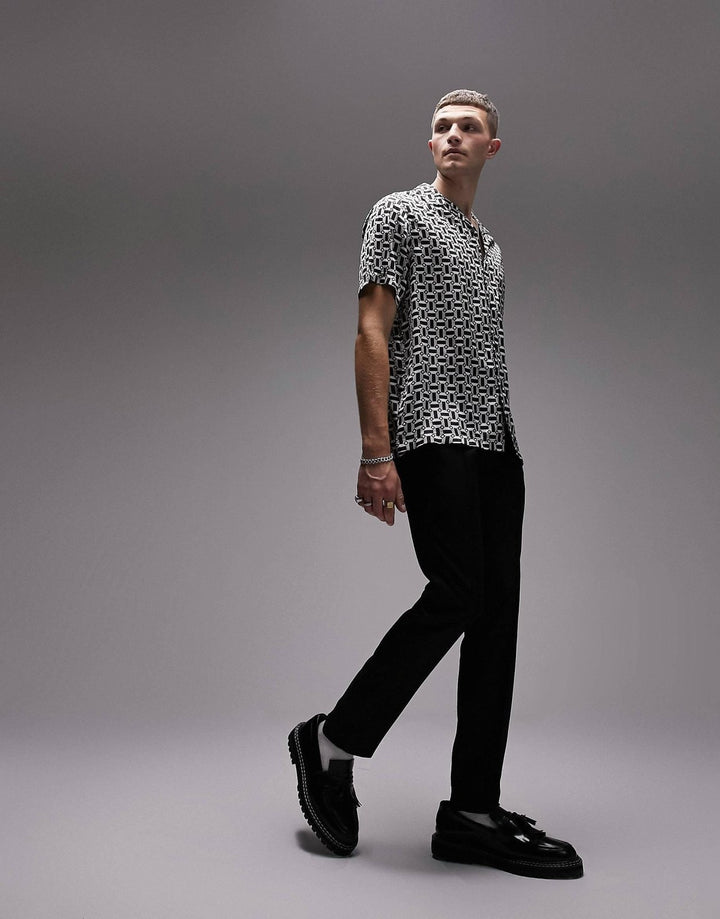 ABSTRACT GEO - teesget